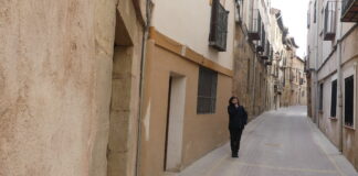 Frío en una de las calles de Molina de Aragón. (Foto: La Crónic@)