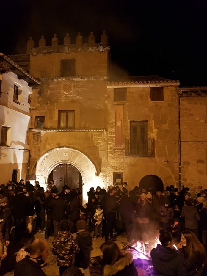 Hoguera de San Vicente en Sigüenza, el 21 de enero de 2022. (Foto: J. Sanz)