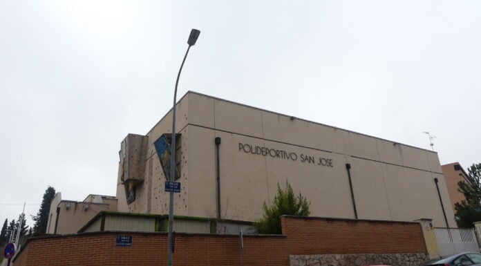 Sin Polideportivo San José hasta dentro de un año. ¿Qué está pasando? Polideportivo San José.