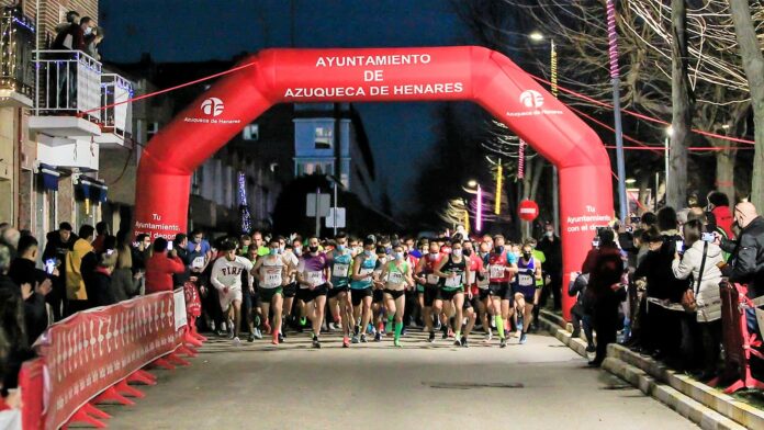 Salida de la San Silvestre de Azuqueca de Henares, en su edición de 2021.