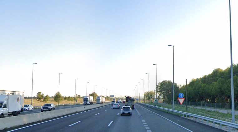 El accidente de los atracadores se ha producido en el kilómetro 35 de la A-2, hacia Madrid, cerca de El Encín.
