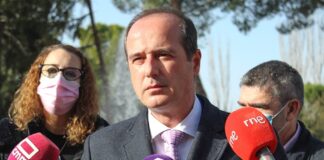 «Más amable y bello» será pronto el parque de la Amistad, anuncia el alcalde Rojo Alberto Rojo, durante su visita al parque de la Amistad.