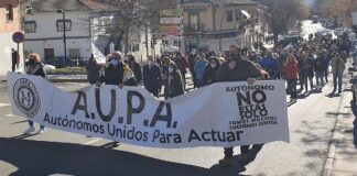 Manifestación de AUPA en Azuqueca, el 7 de febrero de 2022, para protestar por la falta de policía en la localidad. (Foto: EP)