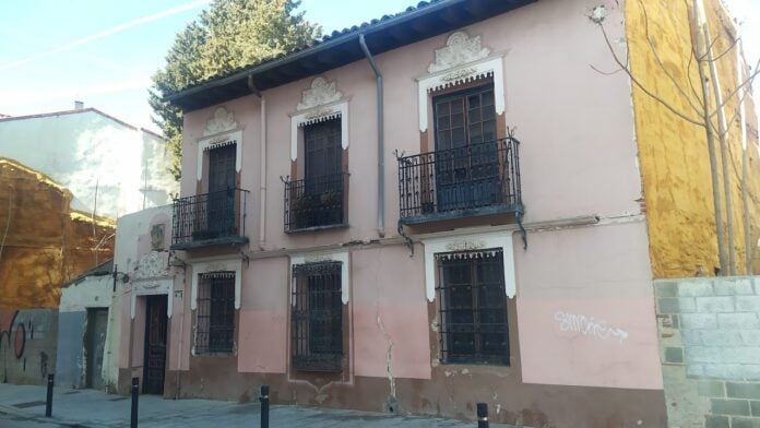 Una de la inversiones que justifican los 7 millones de euros del presupuestos municipal es la reforma de la residencia del fallecido pintor Carlos Santiesteban en 