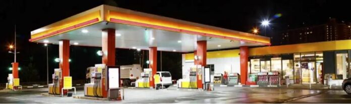 El delincuente aprovechaba cuando el empleado de la gasolinera estaba solo.