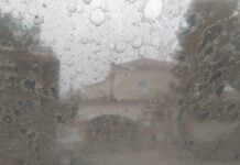 Lluvia de barro sobre Cabanillas, en una imagen de archivo. (Foto: La Crónic@)