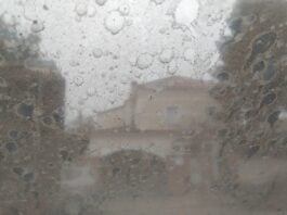 Lluvia de barro sobre Cabanillas, en una imagen de archivo. (Foto: La Crónic@)