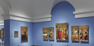 El cuestionable azul de las renovadas salas de pintura gótica del Museo del Prado. (Foto: Museo Nacional del Prado)