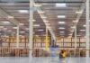 Tres nuevos grados de FP se imparten en Guadalajara Interior de una nave de logística de DHL.
