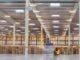 Huelga en Quer Interior de una nave de logística de DHL.