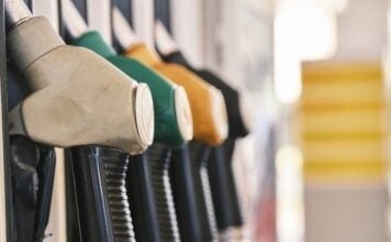 Surtidores de carburante en una gasolinera española.