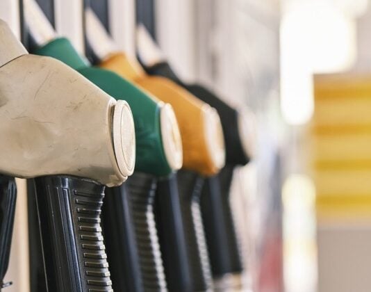 Surtidores de carburante en una gasolinera española.