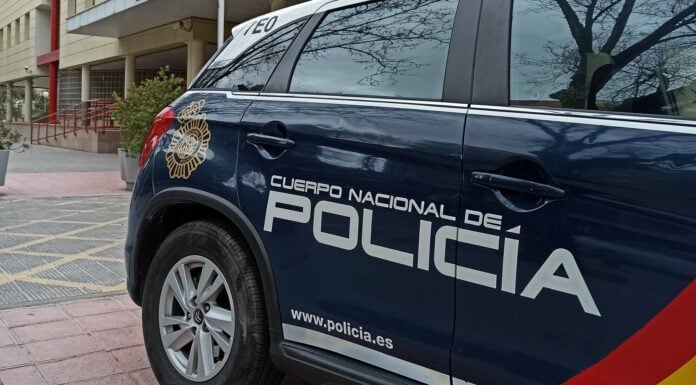 Coche patrulla de la Policía Nacional en Guadalajara.