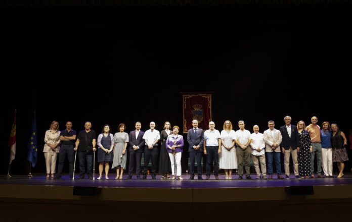20 han sido los funcionarios homenajeados por el Ayuntamiento de Guadalajara en el día de Santa Rita de 2022.