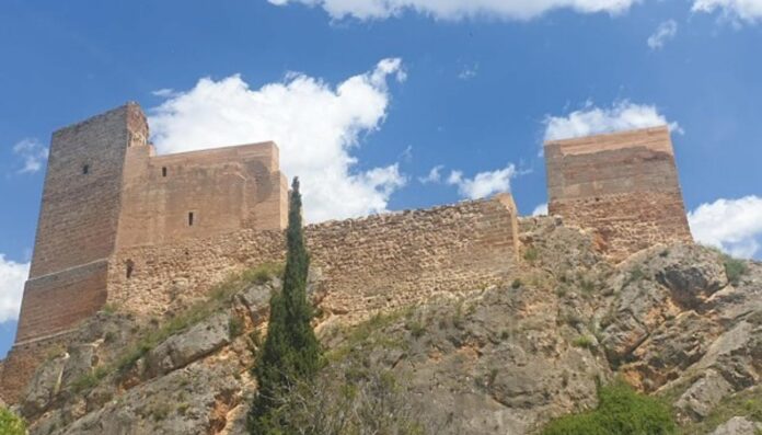 Castillo de Villel de Mesa.