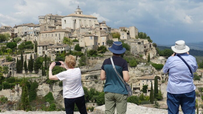 gordes-4