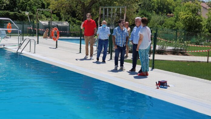 Puesta en uso de la remodelada piscina de Pastrana, en el verano de 2022.