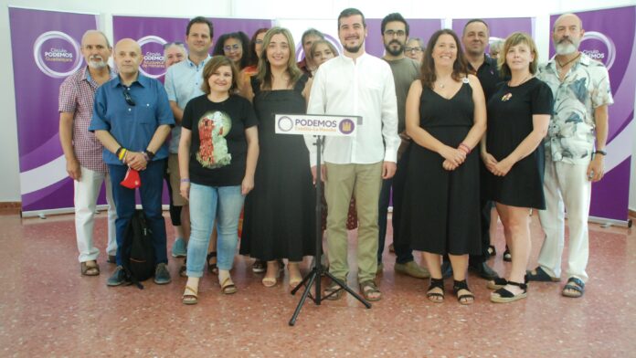 Responsables de Podemos en su sede de Guadalajara, el 2 de julio de 2022.