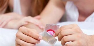El preservativo sigue siendo uno de los pilares en las campañas contra la expansión de las enfermedades de transmisión sexual.