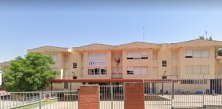 Entrada al colegio "El Doncel", en la calle Rufino Blanco de Guadalajara. (Foto: Google Maps)