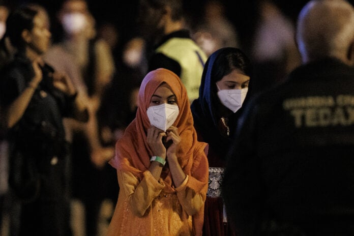 Llegada de refugiados afganos a la base de Torrejón. Algunos de ellos han sido derivados a Guadalajara. (Foto: EP)