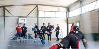 La selección española de goalball está concentrada en Azuqueca. (Foto: Rafa Martín / EP)