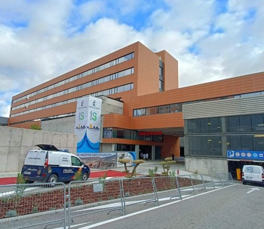 Ir al Hospital de Guadalajara puede ser un lío para ti si no lees esta noticia Acceso al parking del Hospital de Guadalajara el día de la inauguración de la ampliación por los Reyes de España, en septiembre de 2022. (Foto: La Crónic@)