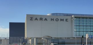 Exterior de las instalaciones de logística de Zara Home en Cabanillas del Campo.