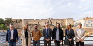 Responsables presentes este martes en el acto llevado a cabo en el auditorio del Barranco del Alamín.