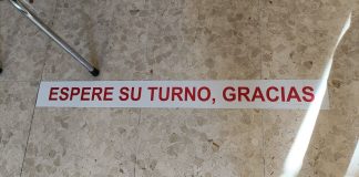 Letrero en un local público de Guadalajara. (Foto: La Crónic@)