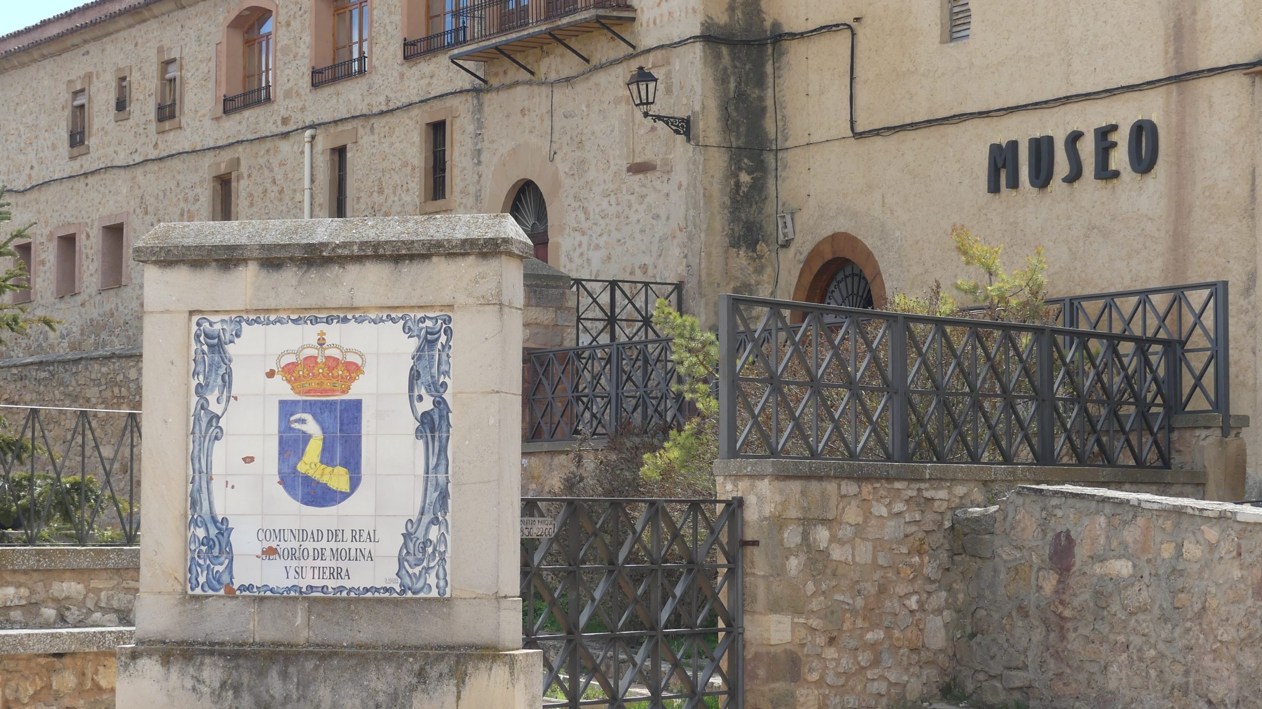 Accesos al Museo de Molina. (Foto: La Crónic@)