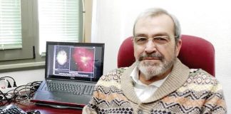 Cernicharo, en su despacho en la Universidad Complutense de Madrid.