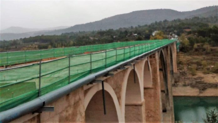 El viaducto de Entrepeñas, en obras.