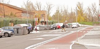 Carril bici en el barrio de Manantiales.