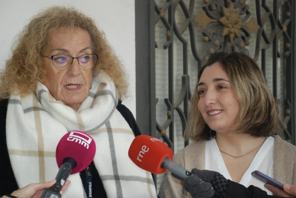 Raffaella Corrales y Asun Mateos, ante los periodistas en Guadalajara.