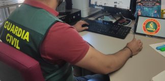 En la Guardia Civil de Guadalajara también trabaja, cada vez con mayor intensidad, el llamado Equipo @, dedicado a los delitos informáticos.