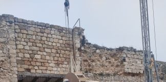 Obras en el interior del castillo de Jadraque, para la recuperación del claustro, en enero de 2023.