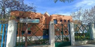 El centro social de la calle Cifuentes presentará otro aspecto dentro de un año Exterior del Centro Social de la calle Cifuentes en 2023, antes de su reforma. (Foto: La Crónic@)