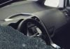 Robaban en coches de Guadalajara Supuestamente, las detenidas accedían al interior de los coches a las bravas, rompiendo las ventanillas. (Foto: Carglass)