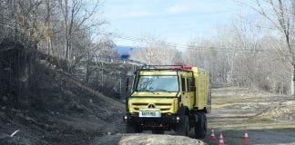 Uno de los camiones Mercedes contra incendios incorporados para la campaña de 2023 por la Junta.