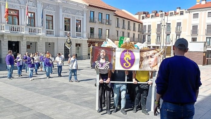 Ensayo de la cofradía de la Esclavitud de Nuestro Padre Jesús Nazareno el 12 de marzo de 2023 en Guadalajara. (Foto: La Crónic@)