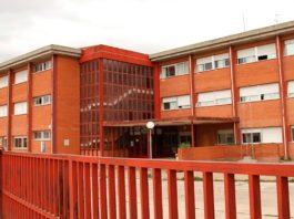 Exterior del instituto Don Juan Manuel, de Cifuentes.