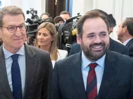 Feijóo y Núñez, en el Hotel Ritz de Madrid el 27 de marzo de 2023. (Foto: EP)
