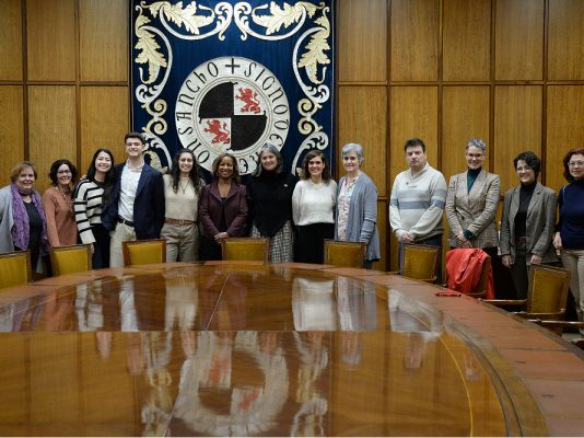 Acuerdo entre IBM y la Universidad de Alcalá.