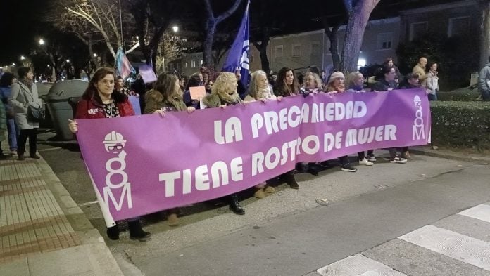 mani-8m-portada