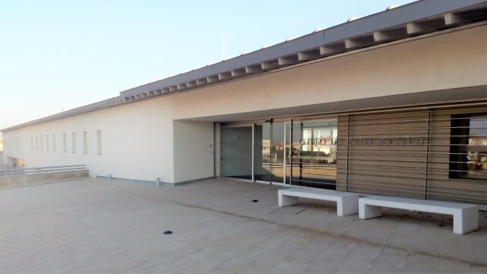 Centro de Salud de Bolaños de Calatrava. (Foto: SESCAM)