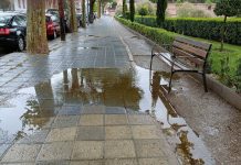 Charco en una calle de Guadalajara. (Foto: La Crónic@)