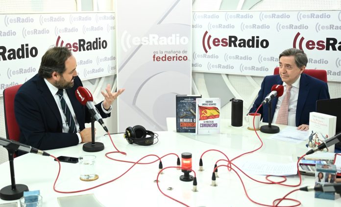 Paco Núñez, entrevistado por Federico Jiménez Losantos en Madrid.