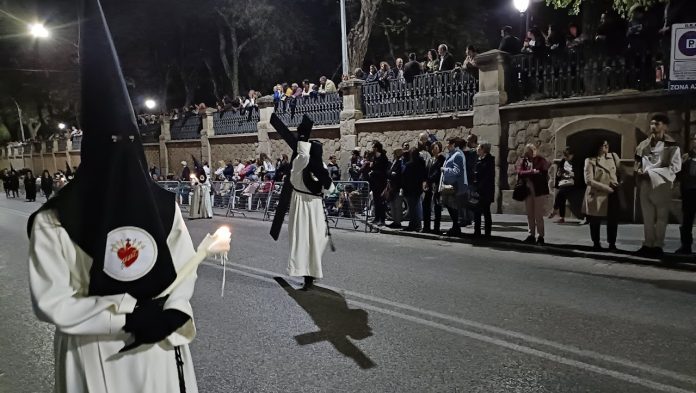 Procesión del silencio en Guadalajara el 7 de abril de 2023. (Foto: La Crónic@)