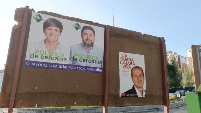 Aike juega la baza de ser decisivos si el PSOE no consigue mayoría absoluta. Para ello, al menos Susana Martínez tendría que ser concejal y esperar a la aritmética postelectoral. (Foto: La Crónic@)